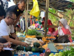 Pj Bupati Mubar Pantau Ketersediaan Bahan Pokok di Pasar Jelang Idul Adha