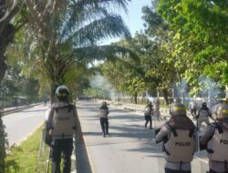Polisi Sebut Tangkap 10 Perusuh saat Demo Randi-Yusuf di Polda Sultra