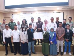 Pelajar di Kota Kendari Deklarasikan Anti Tawuran dan Kekerasan