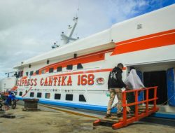 KMP Cantika Tabrak Karang saat Berlayar dari Raha Menuju Kendari