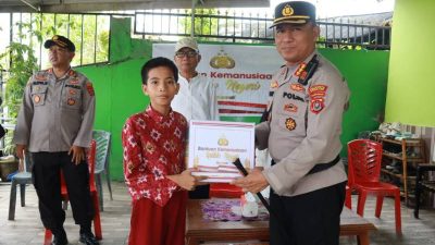 Polresta Kendari Tebar Bantuan Kemanusiaan untuk Negeri