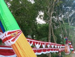 Jelang HUT RI 2023, Pedagang Bendera Mulai Muncul di Kendari, Segini Harganya
