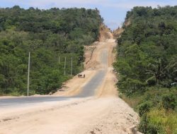 Mega Proyek Reservasi Jalan Boepinang- Bambaea Diduga Mangkrak