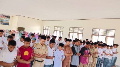 Ratusan Ribu Guru-Siswa di Sultra Salat Gaib dan Doa Bersama untuk Palestina