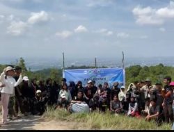 Peringati Sumpah Pemuda, Anak Muda di Kendari Gelar Aksi Bersih-bersih