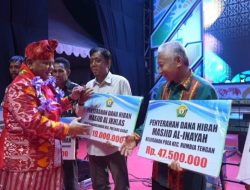 Kado Spesial Pj Gubernur Sultra untuk Warga di HUT Bombana Ke-20