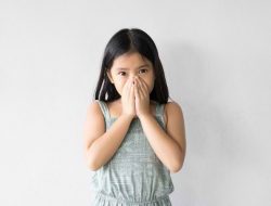 Bau Badan pada Anak Apakah Tanda Penyakit, Begini Penjelasannya