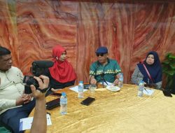 Didampingi Eggi Sudjana, Seorang Ibu di Kendari Perjuangkan Keadilan di MA