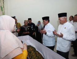 Pj Gubernur Melayat ke Almarhum Sultan Buton ke 40: Saya Bersaksi Beliau Orang Baik