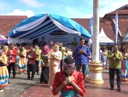 Melihat Kreatifitas Siswa SMK 1 Kendari dalam Melestarikan Budaya Sultra