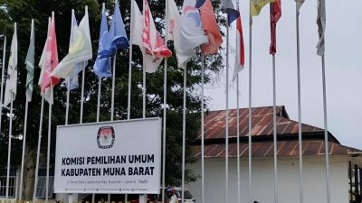 KPU Muna Barat Bungkam di Hadapan Laporan Mahasiswa ke DKPP