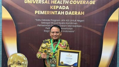 Pemprov Sultra Terima Penghargaan Universal Health Coverage 2024