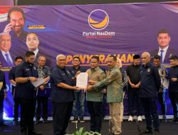 NasDem Resmi Serahkan B1-KWK ke 13 Paslon Kepala Daerah di Sultra