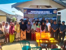 Anniversary Kedua, Alumni SIP 51 Polda Sultra Bedah Rumah-Berbagi Sembako