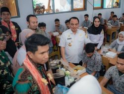 Komitmen Pj Gubernur Sultra Dukung Program Makanan Bergizi Presiden Prabowo