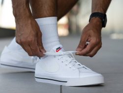 Nike Court Legacy Tawarkan Harga Menarik di Promo 12.12