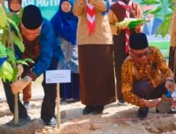 Go Green Kemenag Sultra Action: 22.463 Pohon Ditanam Serentak!