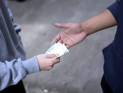 Bermodus Pengembangan Kasus Narkoba, Oknum Polisi Diduga Sikat Uang Rp189 Juta di Kendari